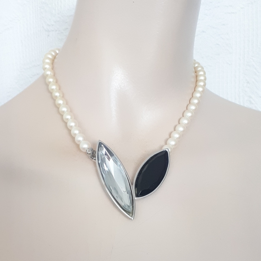 Richelieu | Necklace with Cabochons